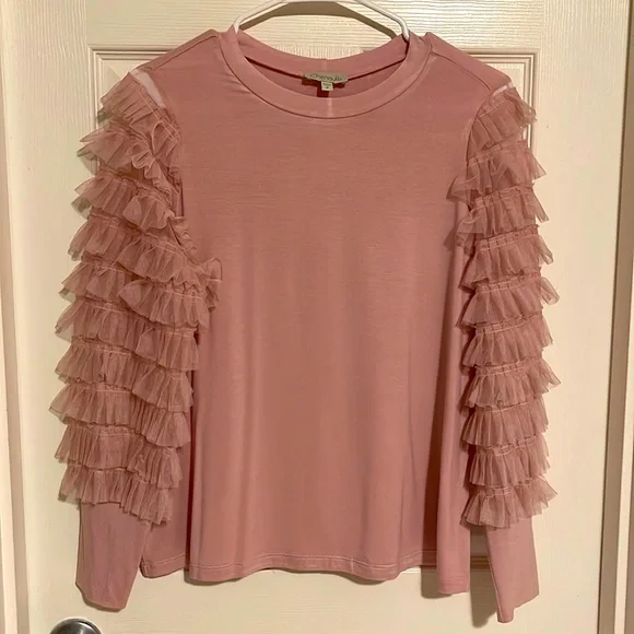 Pink top - Picture 1 of 4